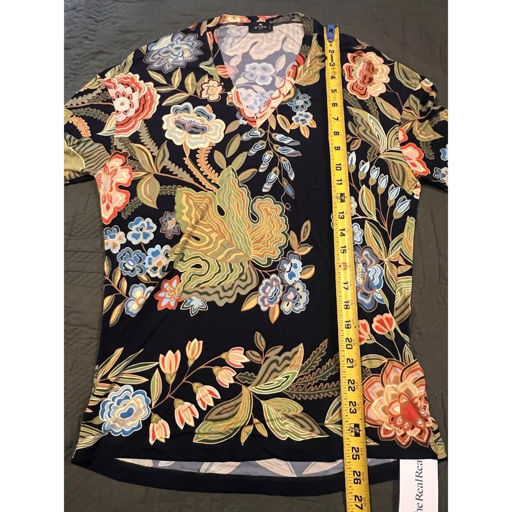 Etro Milano Women's V Neck Blouse Floral Design Size 40 Made In Italy - Picture 3 of 9